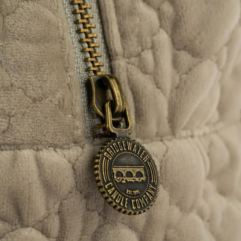 mon-sac-beaute-beige-bridgewater-4.webp