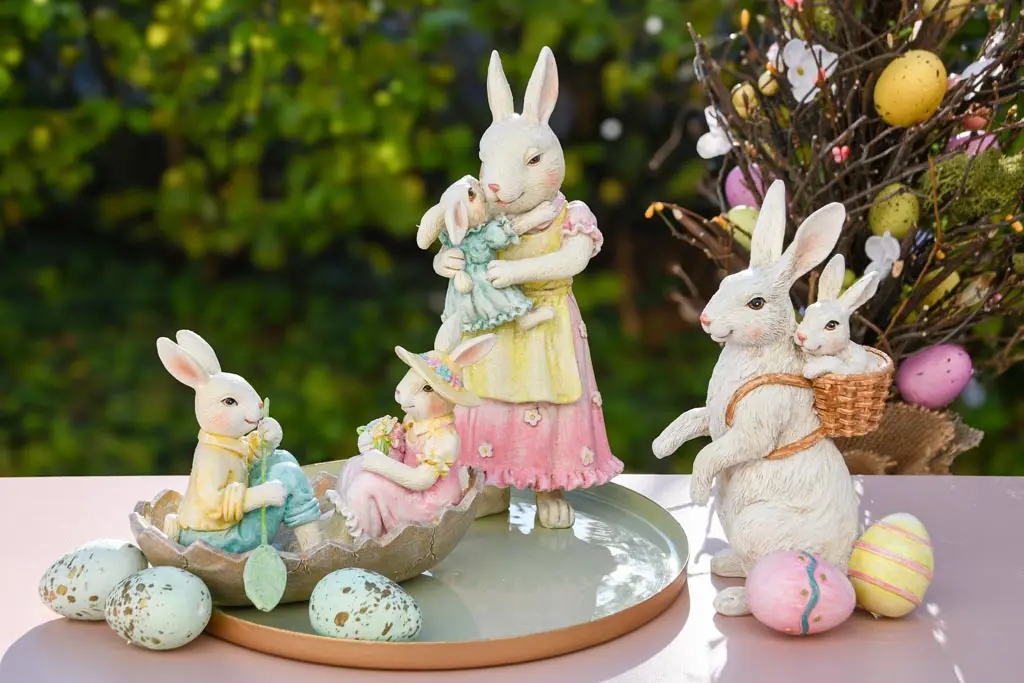 a250509_4 bunny papa avec enfant dekoratief.webp