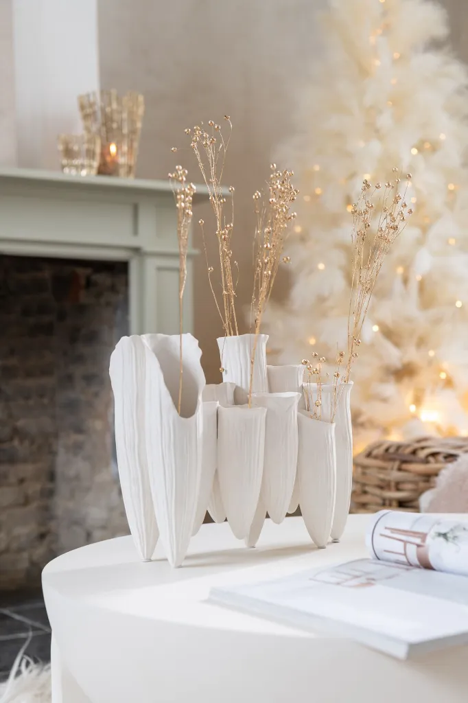 Vase Soliflore Helix Cylindre Céramique Blanc J-Line 58562-A.webp