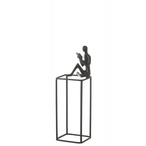 [23565] Figurine lecteur sur cube L J-Line